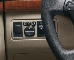 toyota_avensis_2007_2.jpg