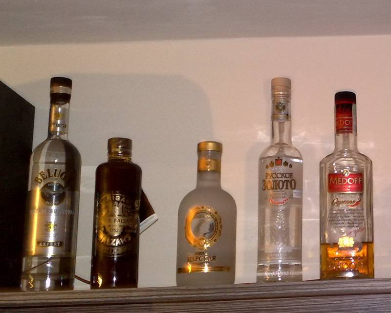1.jpg