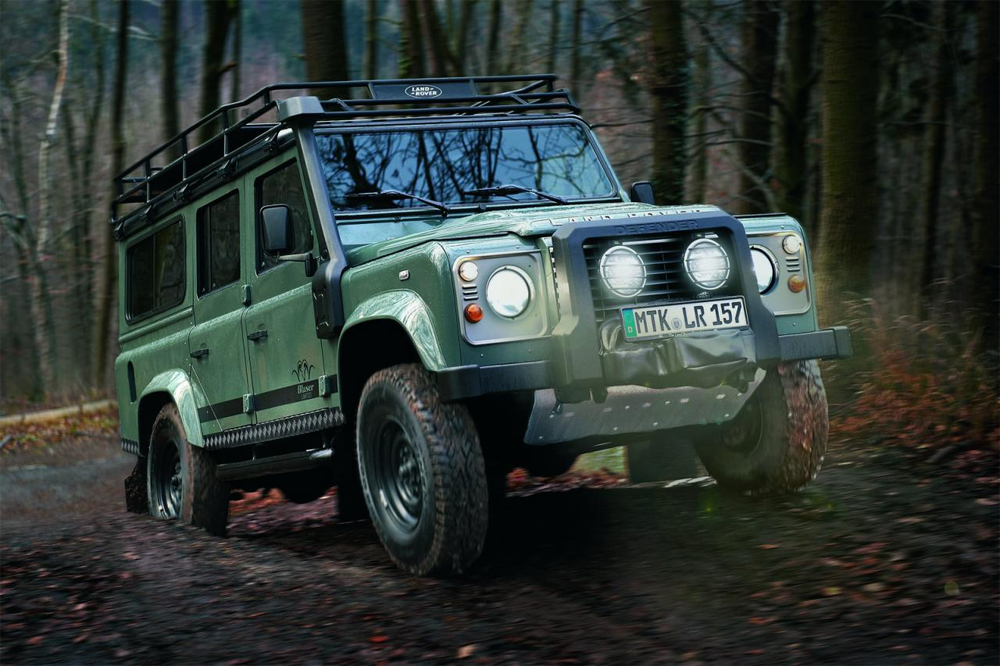 Defender_Blaser_small.jpg