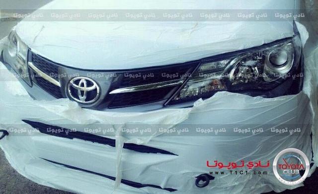 2013-Toyota-RAV4-2.jpeg