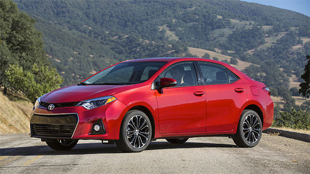 2014_Corolla_01.jpg