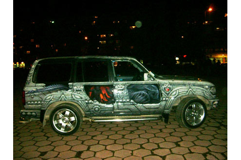 LandCruiser.jpg