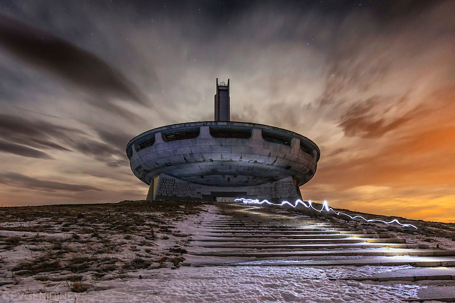 buzludzha-21815d2.jpg