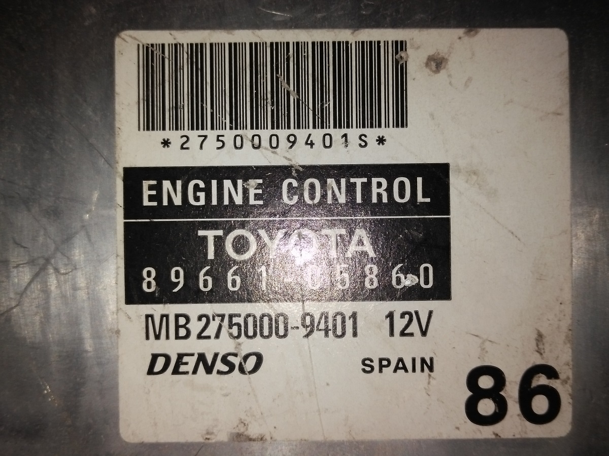 Avensis_T25_1.8_VVTi.jpg