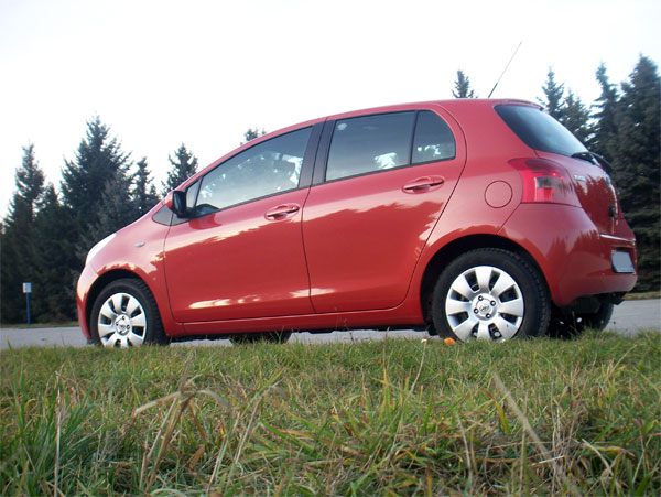 yaris2.jpg