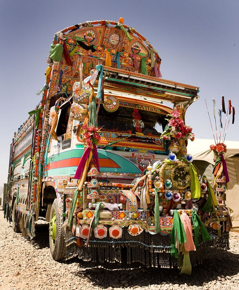 pakistan-jingle-trucks-126.jpg