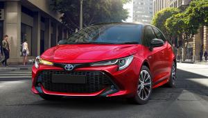 1toyota_corolla_touring_sports_executive_na_prenajom-1_0.jpg