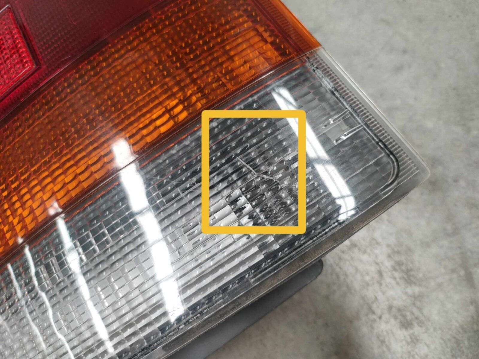 starlet tail light 2.jpg