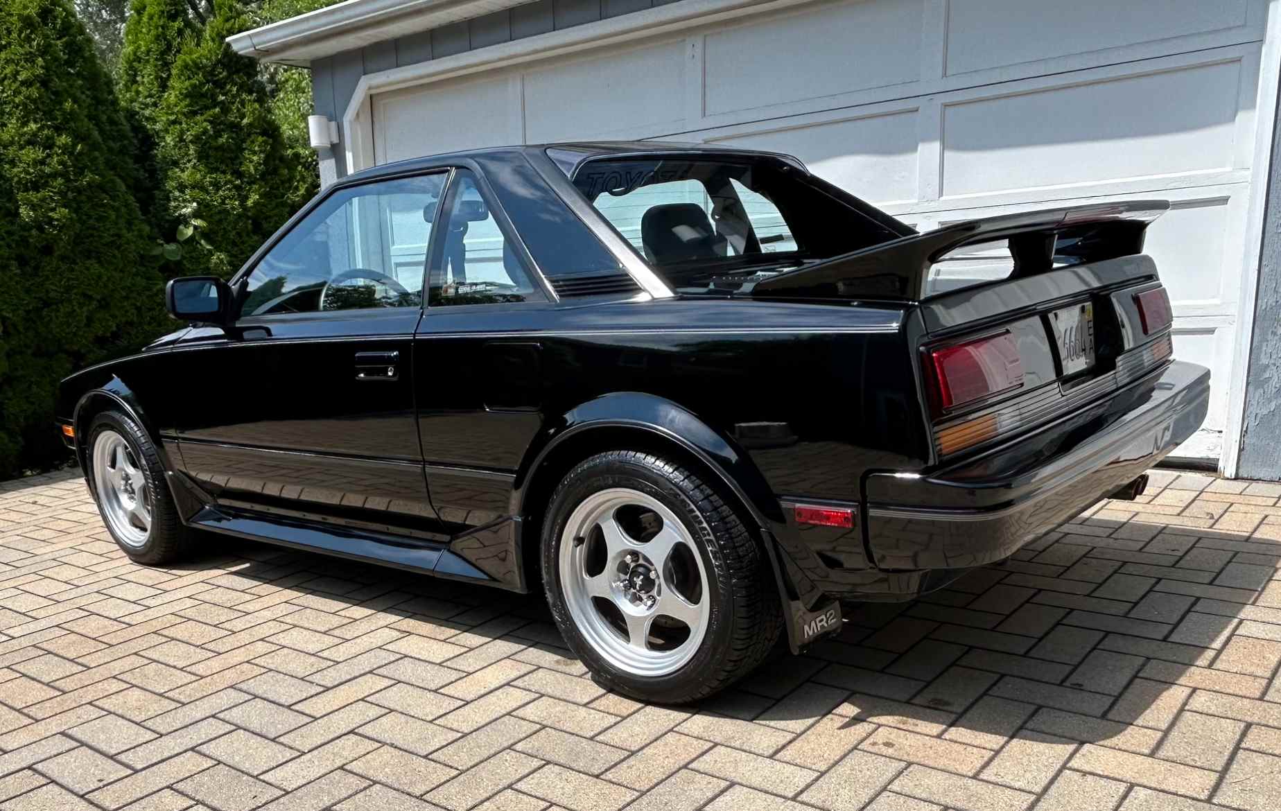 MR2-2.jpg