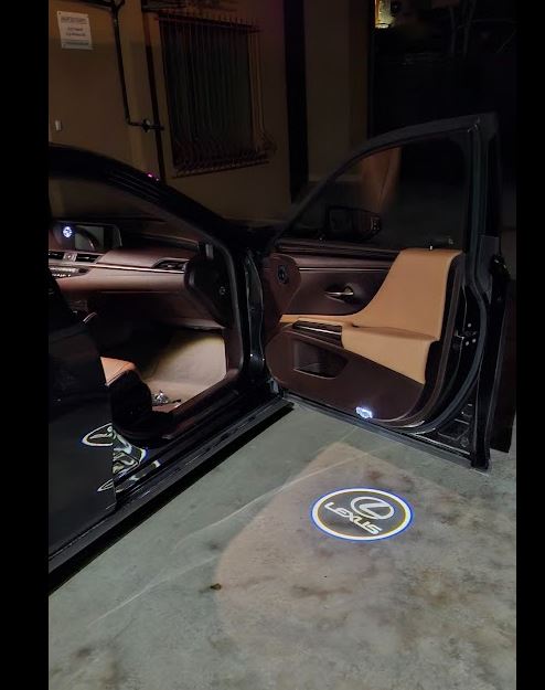 LexusES300h.JPG