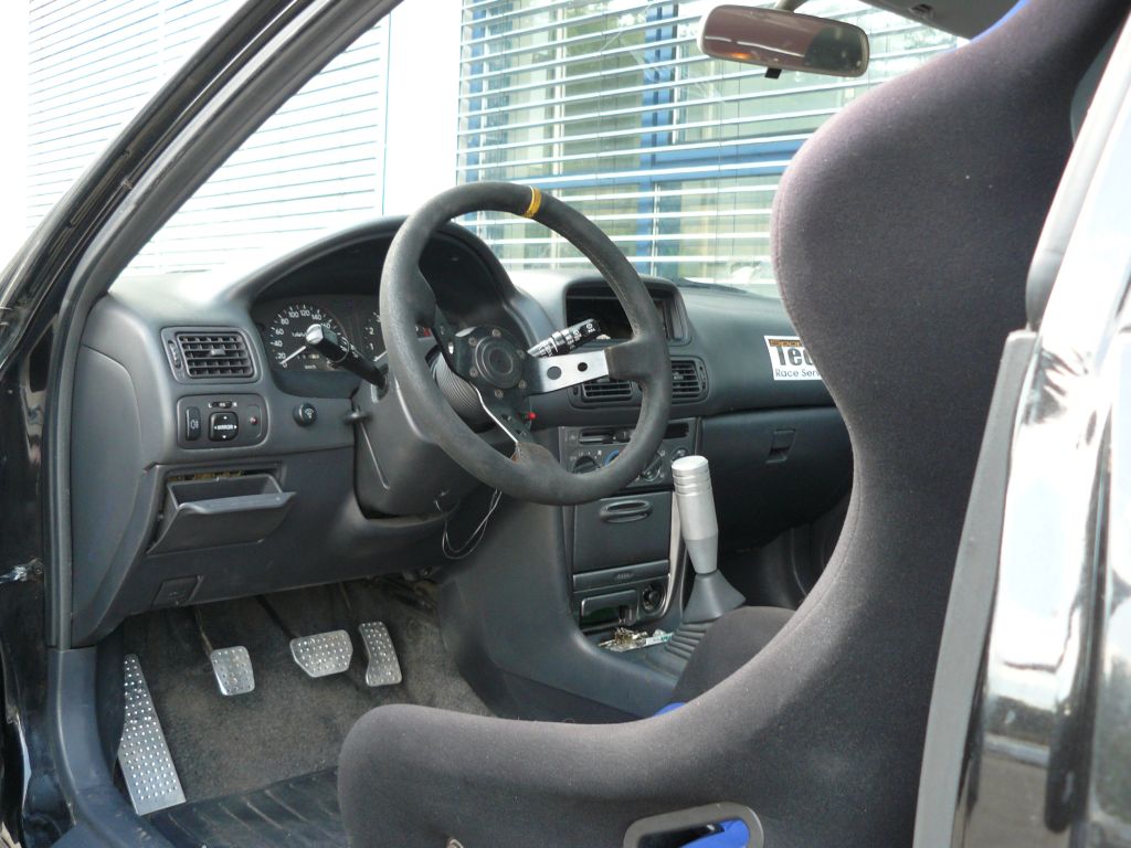 garage1.jpg