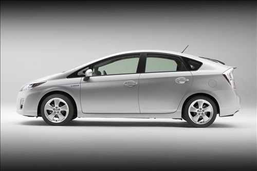 2010-New-Prius-car-picture.jpg